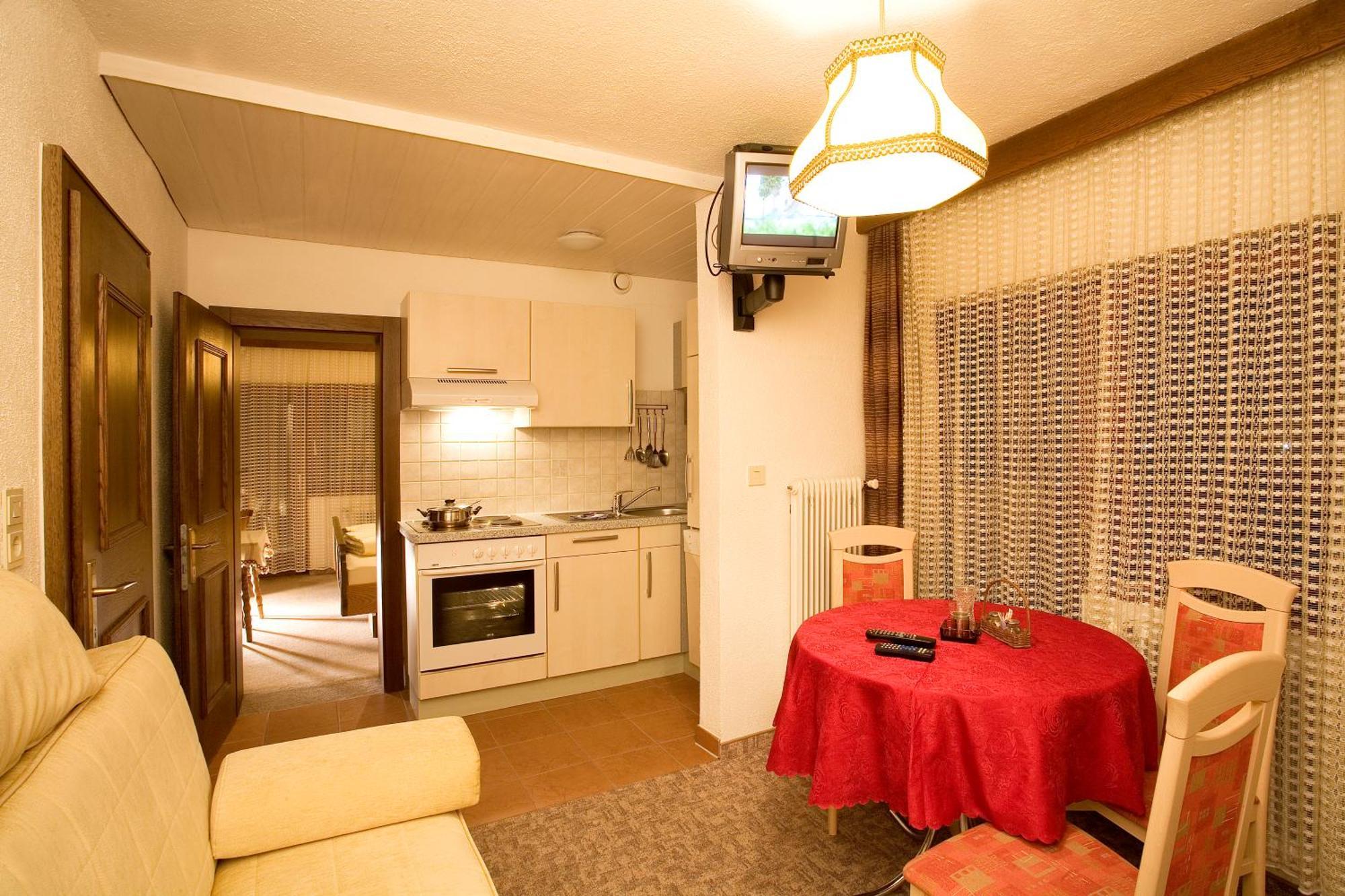 Haus Weidmannsheil Apartment แลงเงนเฟลด์ ภายนอก รูปภาพ