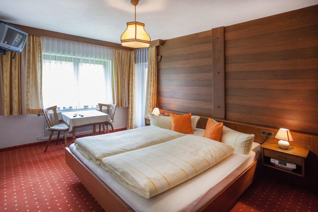 Haus Weidmannsheil Apartment แลงเงนเฟลด์ ภายนอก รูปภาพ